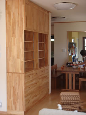 �ǖʎ��[�Ƌ�