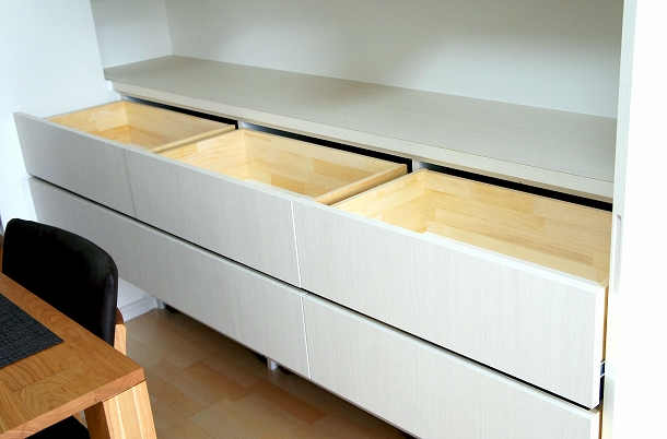 �ǖʎ��[�I�[�_�[ �ɒO�s