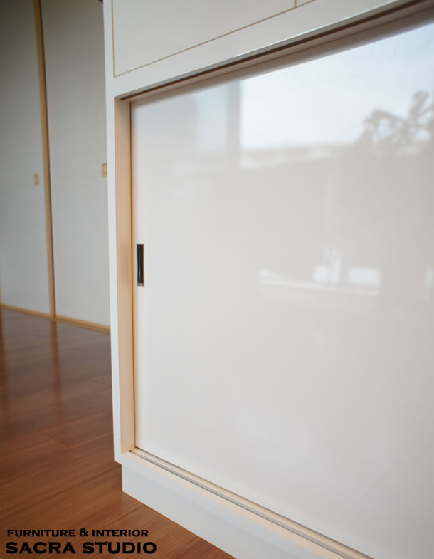 �ǖʎ��[�ƃJ�E���^�[�����[