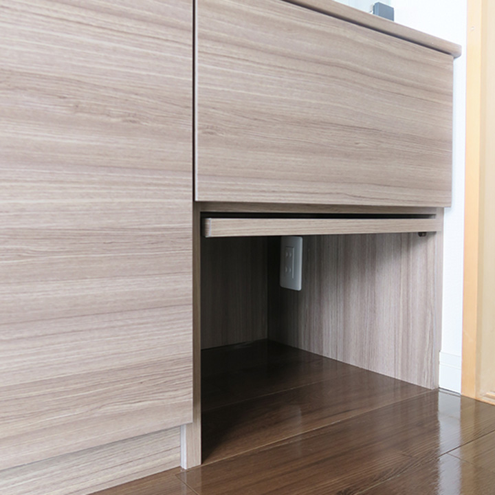 ���������[