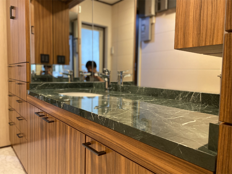 �I�[�_�[�Ƌ�I�[�_�[�ǖʎ��[