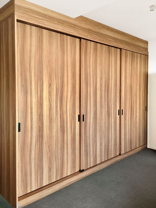 �I�[�_�[�Ƌ�e���r�{�[�h