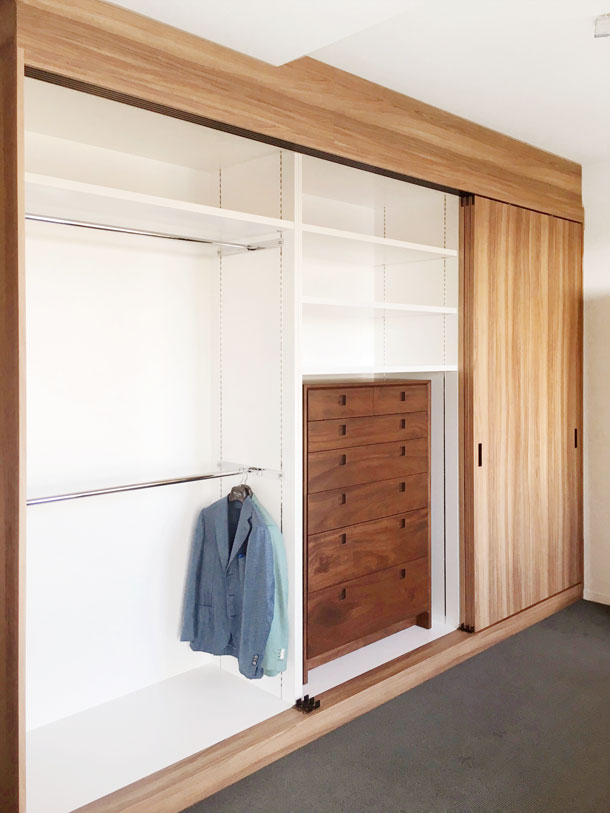 �I�[�_�[�Ƌ�e���r�{�[�h