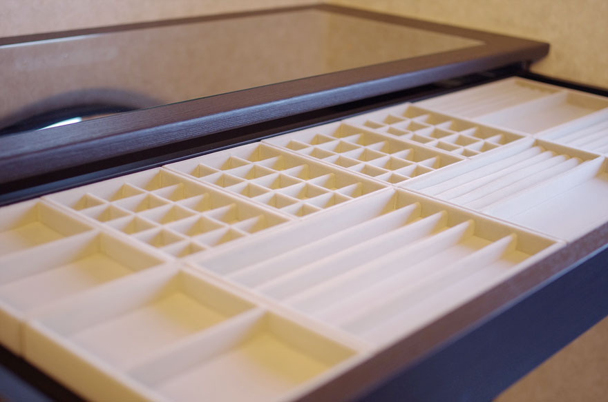 �I�[�_�[�Ƌ�e���r�{�[�h