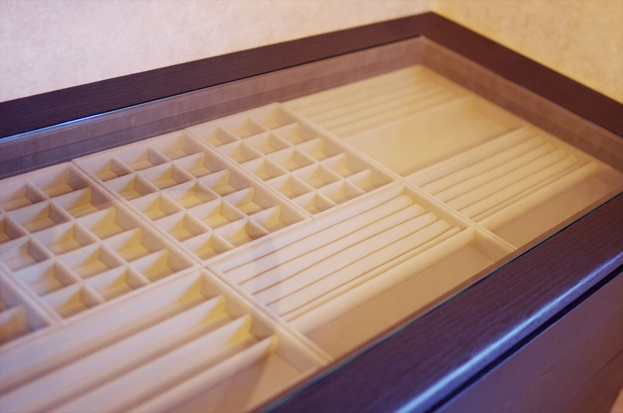 �I�[�_�[�Ƌ�e���r�{�[�h