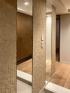 �ǖʎ��[�Ƌ�