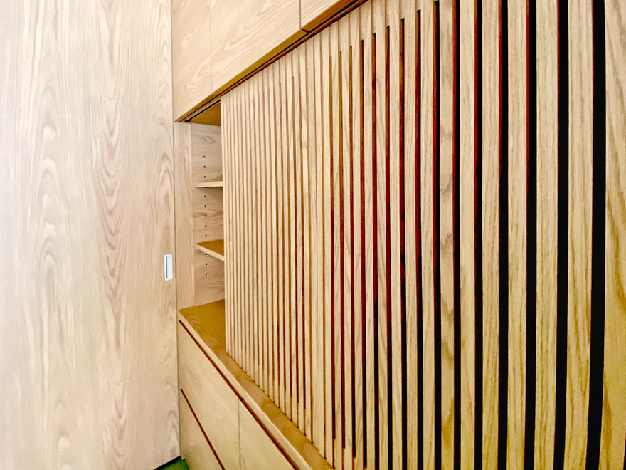 �I�[�_�[�Ƌ�e���r�{�[�h