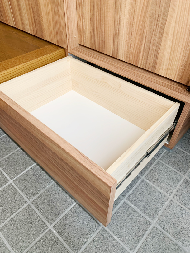 �I�[�_�[�Ƌ�e���r�{�[�h