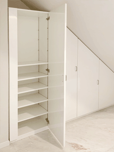 �ǖʎ��[�Ƌ�