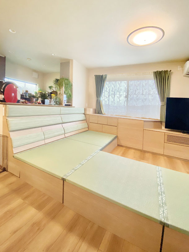 �ǖʎ��[�Ƌ�