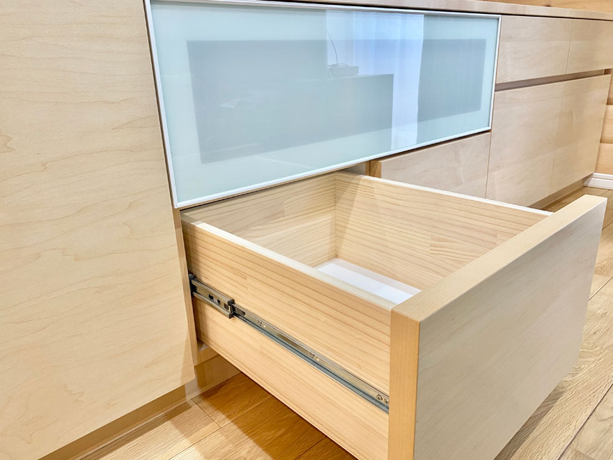 �ǖʎ��[�Ƌ�