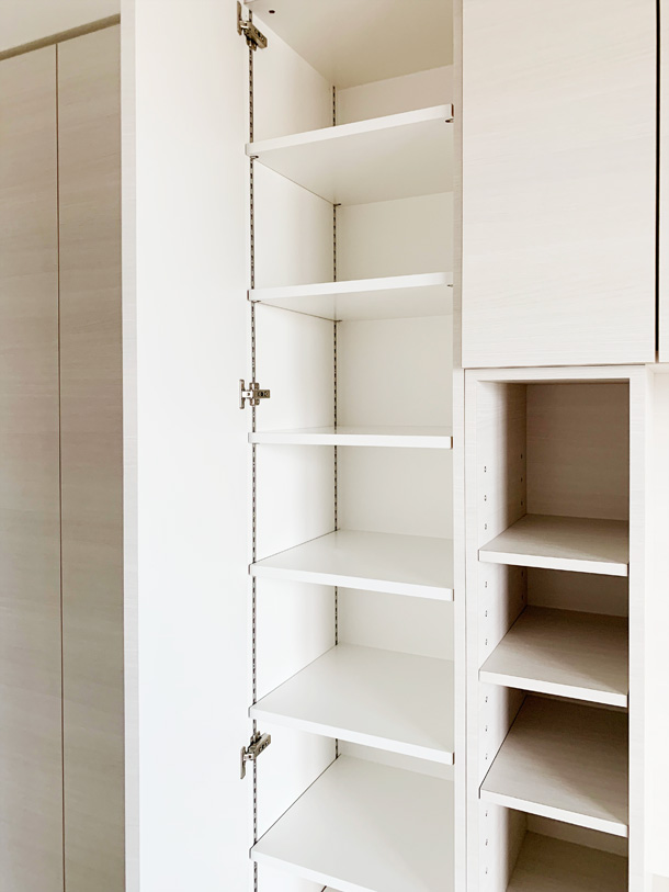 �ǖʎ��[�Ƌ�