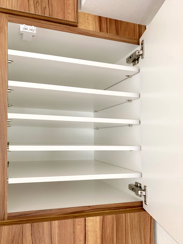 �ǖʎ��[�Ƌ�