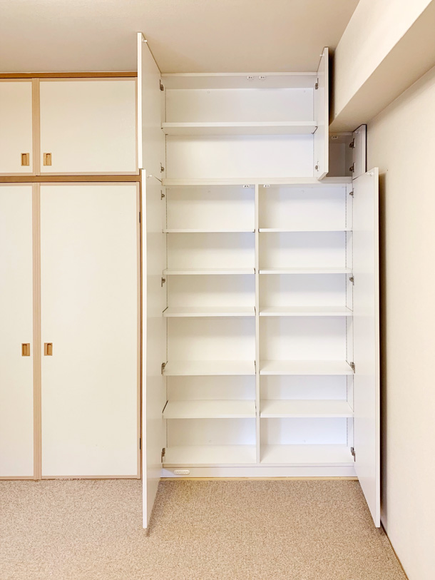 �ǖʎ��[�Ƌ�