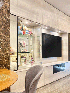 �ǖʎ��[�Ƌ�