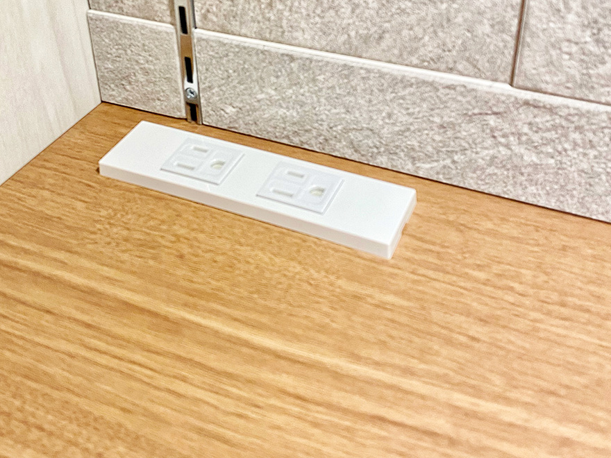 �ǖʎ��[�Ƌ�