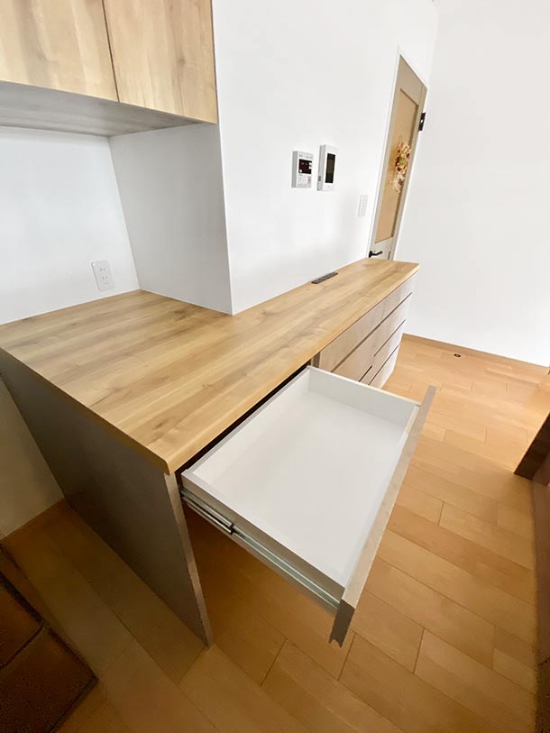 �ǖʎ��[�Ƌ�