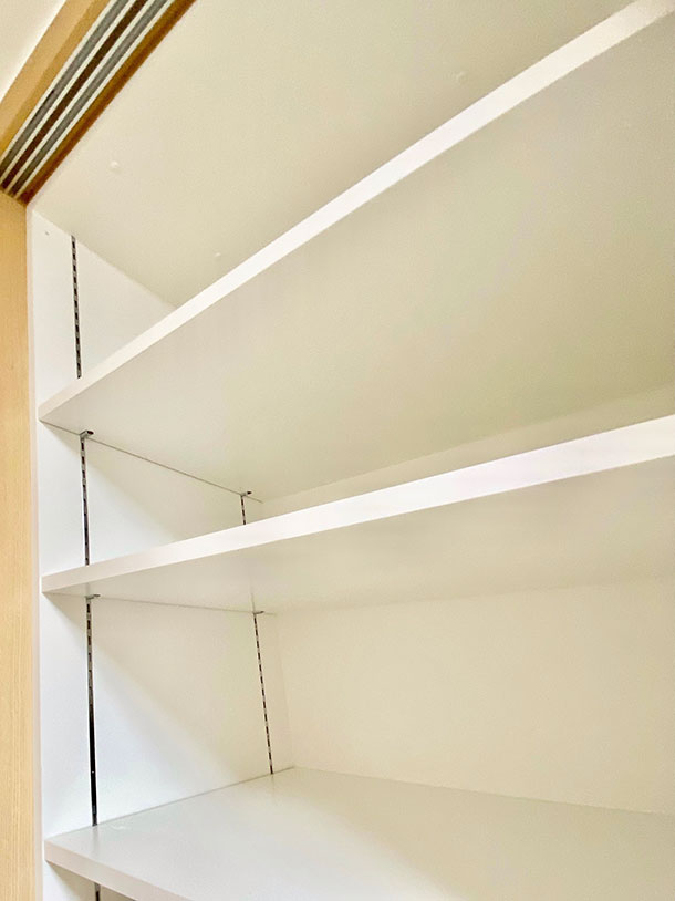 �ǖʎ��[�Ƌ�