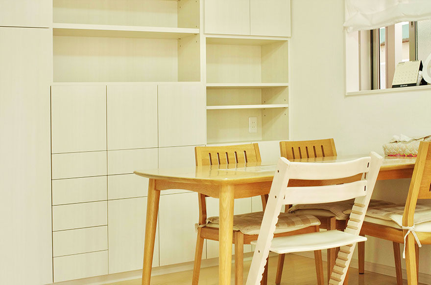 �ǖʎ��[�Ƌ�