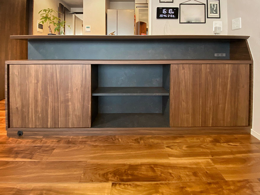 �ǖʎ��[�Ƌ�