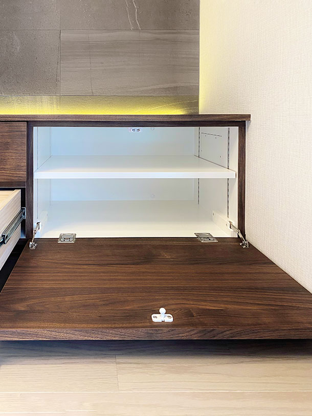 �ǖʎ��[�Ƌ�