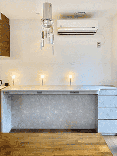 �ǖʎ��[�Ƌ�