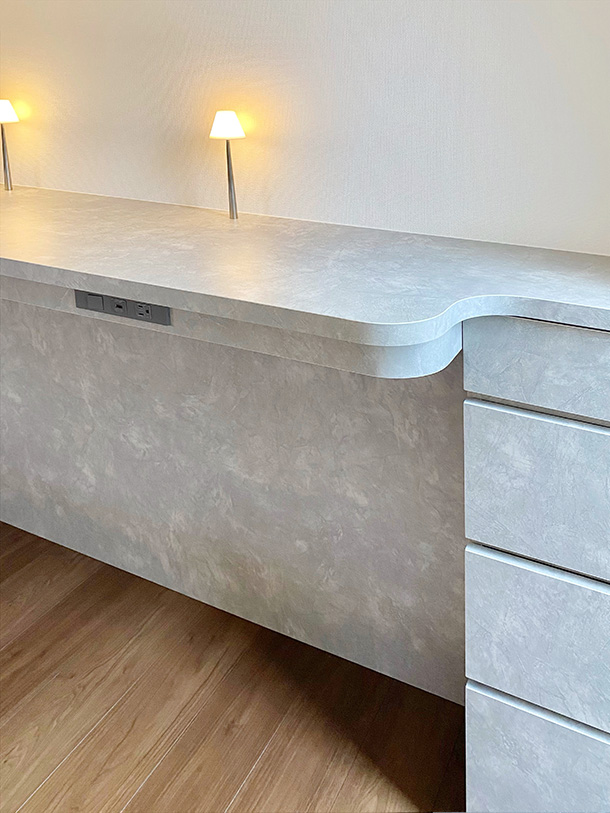 �ǖʎ��[�Ƌ�