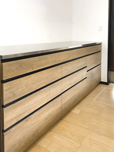 �ǖʎ��[�Ƌ�